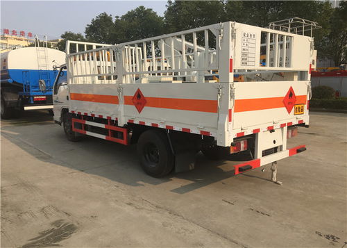 【4.2米3座醫(yī)療垃圾清理轉(zhuǎn)運(yùn)車上戶價格】- 